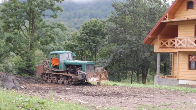bieszczady-wetlina-ustrzyki-gorne-asfalt-lipiec-2010-007