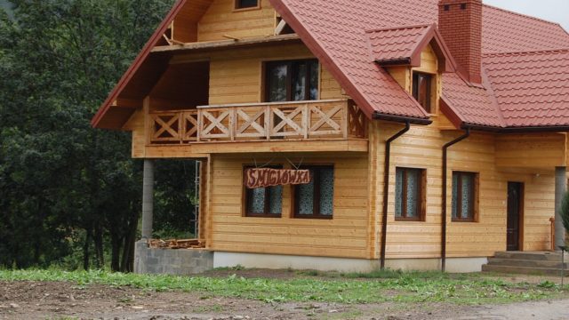 bieszczady-wetlina-ustrzyki-gorne-asfalt-lipiec-2010-011