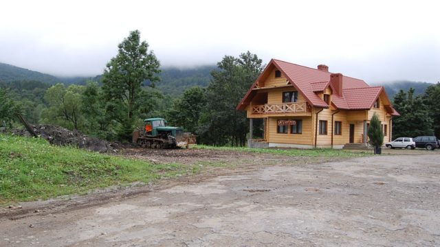 bieszczady-wetlina-ustrzyki-gorne-asfalt-lipiec-2010-016