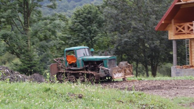 bieszczady-wetlina-ustrzyki-gorne-asfalt-lipiec-2010-018