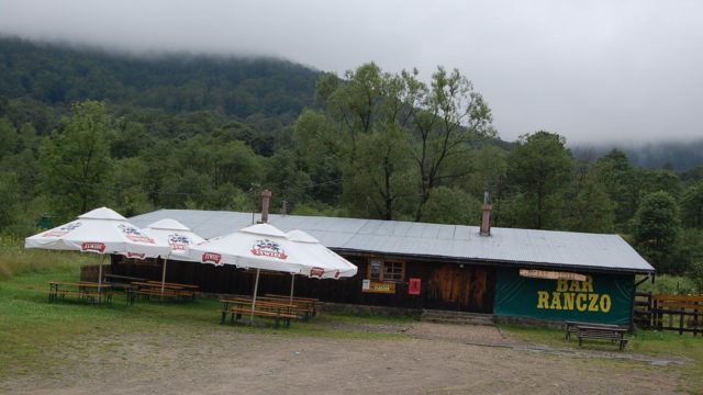 bieszczady-wetlina-ustrzyki-gorne-asfalt-lipiec-2010-023