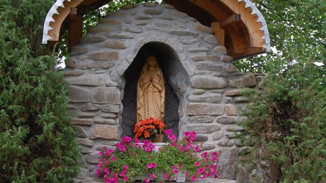 bieszczady-wetlina-ustrzyki-gorne-asfalt-lipiec-2010-053