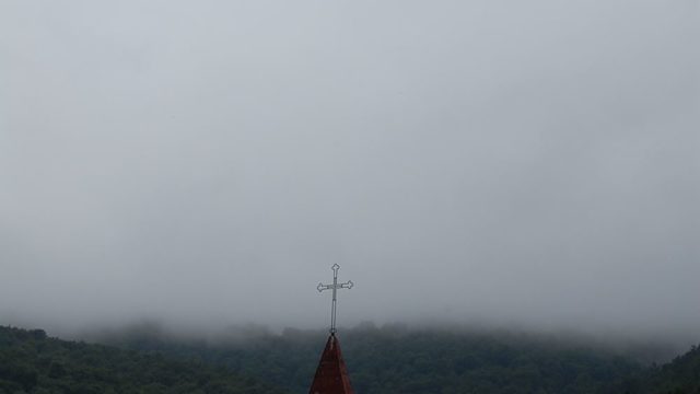 bieszczady-wetlina-ustrzyki-gorne-asfalt-lipiec-2010-068