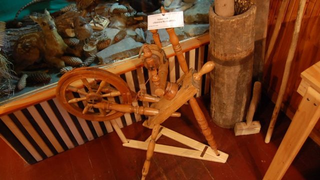 huculi-muzeum-pttki-ustrzyki-gorne-bieszczady-lipiec-2010-016