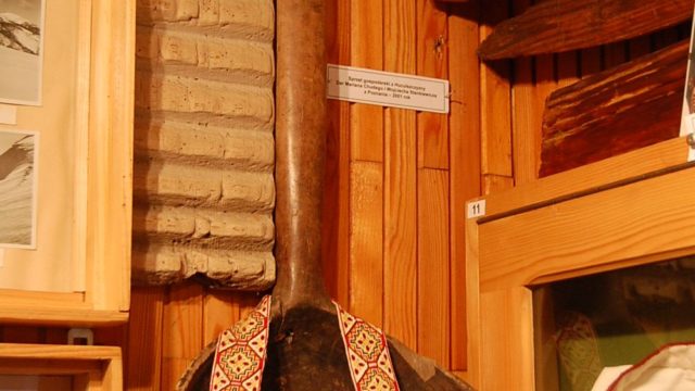 huculi-muzeum-pttki-ustrzyki-gorne-bieszczady-lipiec-2010-032
