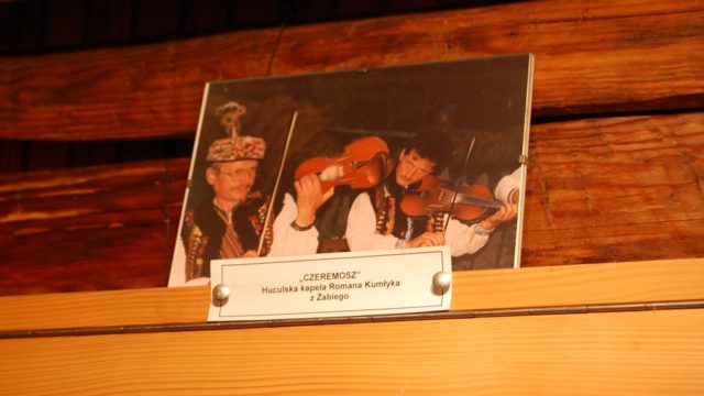 huculi-muzeum-pttki-ustrzyki-gorne-bieszczady-lipiec-2010-040