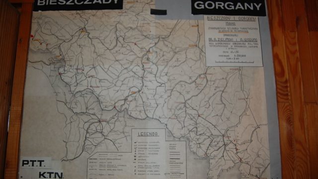 huculi-muzeum-pttki-ustrzyki-gorne-bieszczady-lipiec-2010-060