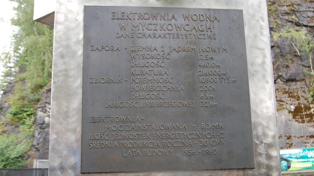 solina-myczkowce-zapora-lipiec-2010-001