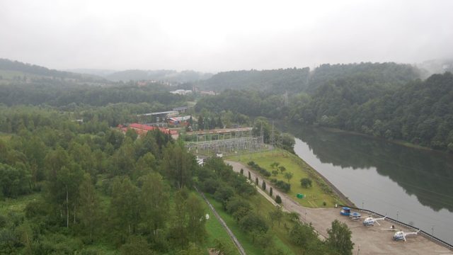 solina-myczkowce-zapora-lipiec-2010-013