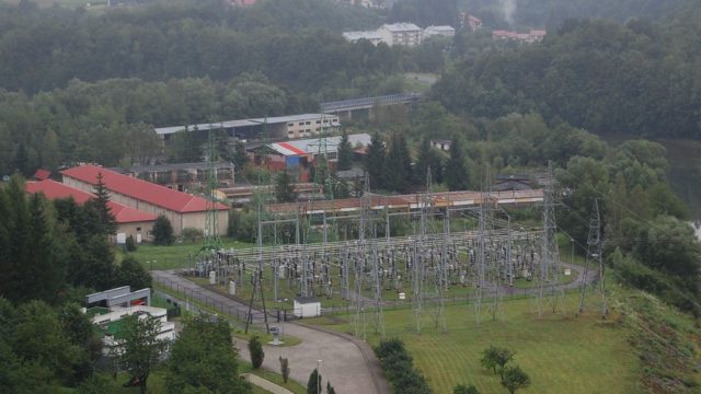 solina-myczkowce-zapora-lipiec-2010-025