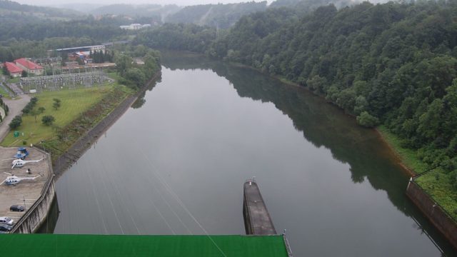 solina-myczkowce-zapora-lipiec-2010-031