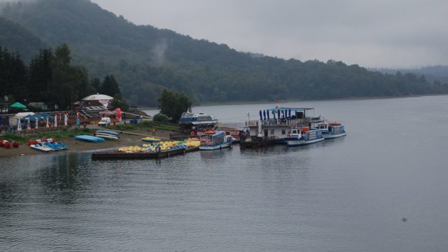 solina-myczkowce-zapora-lipiec-2010-042