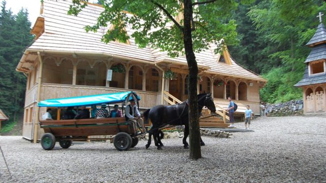 rusinowa-polana-wiktorowki-szlak-oscypka-oscypek-lipiec-2010-083