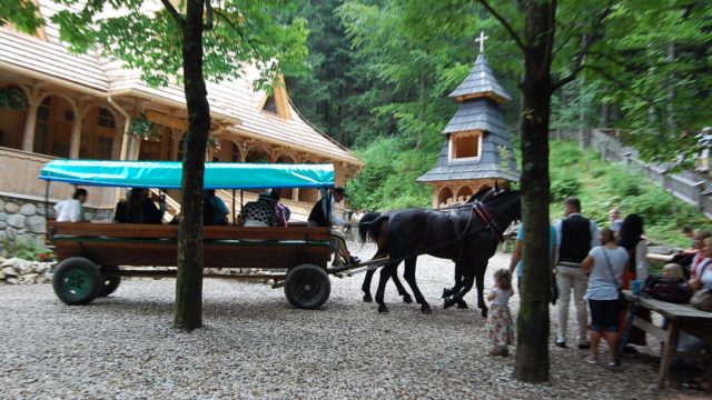 rusinowa-polana-wiktorowki-szlak-oscypka-oscypek-lipiec-2010-089