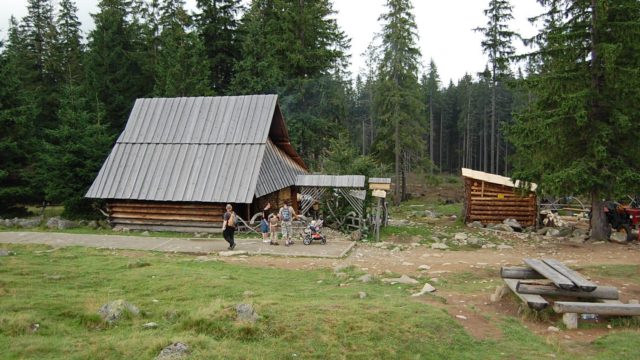 rusinowa-polana-wiktorowki-szlak-oscypka-oscypek-lipiec-2010-249