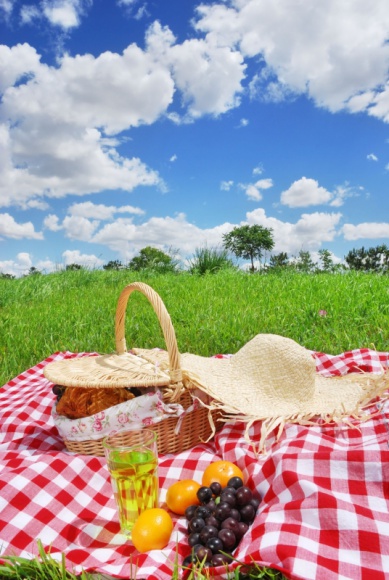Weekend w plenerze – jak spakować się na krótką wycieczkę za miasto?