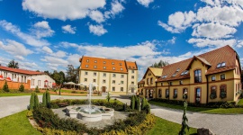 Wielkanoc w wyjątkowym miejscu Podróże, LIFESTYLE - Większości z nas Wielkanoc kojarzy się z wiosną. Warto więc spędzić ją w wyjątkowych okolicznościach przyrody. Gdzieś, gdzie po pysz Wielkanoc w wyjątkowym miejscu nym wielkanocnym śniadaniu, będziemy mogli wybrać się na poszukiwanie pierwszych oznak wiosny.