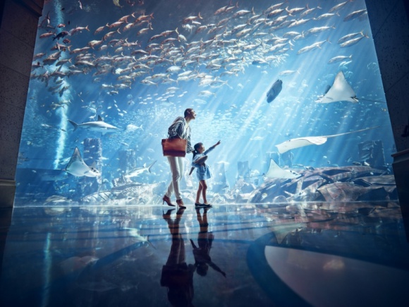 W Chinach otwarto luksusowy hotel pod szyldem Atlantis Podróże, LIFESTYLE - Hotel Atlantis Sanya na wyspie Hajnan przywitał pierwszych gości wraz z początkiem chińskiego Nowego Roku. To pierwszy ośrodek Atlantis w Chinach. Jako zintegrowane centrum rozrywki, wzmocni atuty turystyczne tej wyjątkowej wyspy, zwanej chińskimi Hawajami.