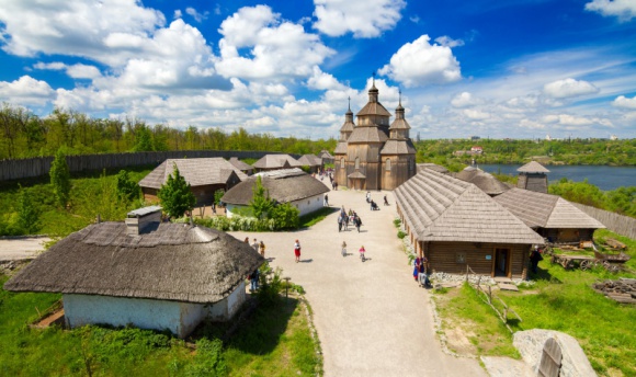 Nowy kierunek lotniczy z Wrocławia na Ukrainę Podróże, LIFESTYLE - Od sezonu letniego linie Wizz Air dwa razy w tygodniu polecą z Wrocławia do Zaporoża. To już szósty kierunek na Ukrainę w ofercie Portu Lotniczego Wrocław.