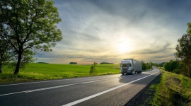 Nestlé i European Clean Trucking Alliance wzywają do zrównoważonego transportu Podróże, LIFESTYLE - Nestlé dołączyło do grona partnerów tworzących European Clean Trucking Alliance. Ten wyjątkowy sojusz skupia organizacje pozarządowe, spedytorów, logistyków i firmy zajmujące się towarami konsumpcyjnymi.